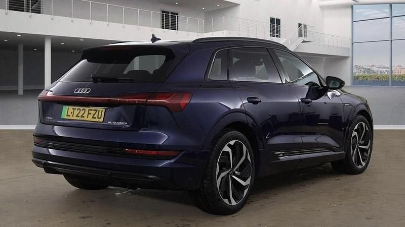 Used Audi e-tron Black Edition 230 kW (313 HP) 2022 Blue SUV