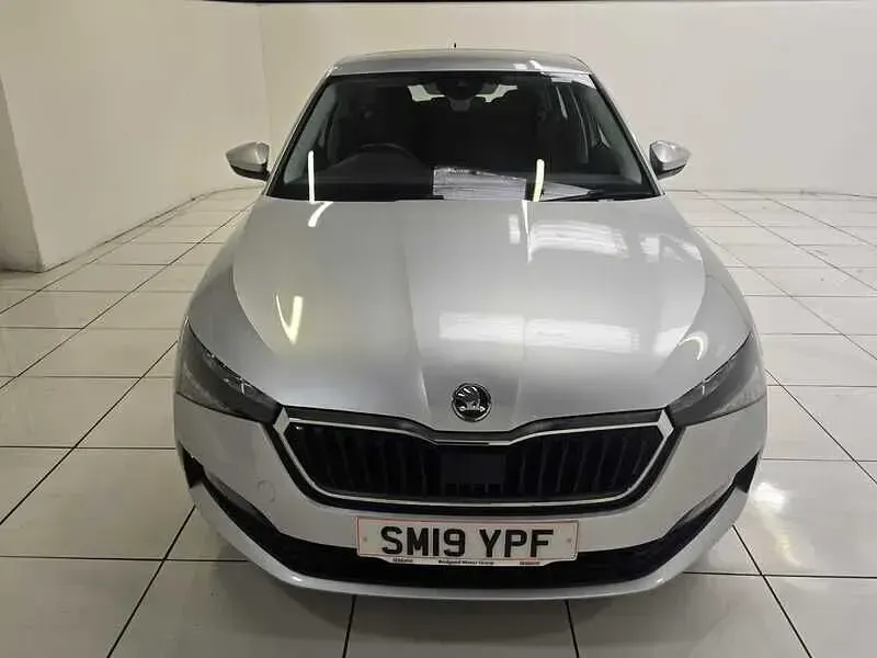 Used Skoda Scala SE 115 HP (84 kW) 2019 Silver Hatchback