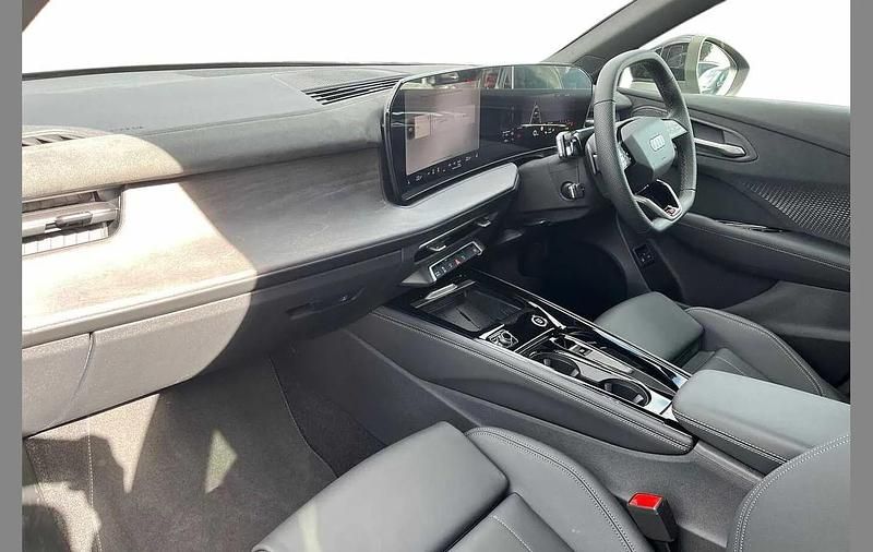 New Audi Q3 Comfort 267 HP (196 kW) 2026 Grey SUV