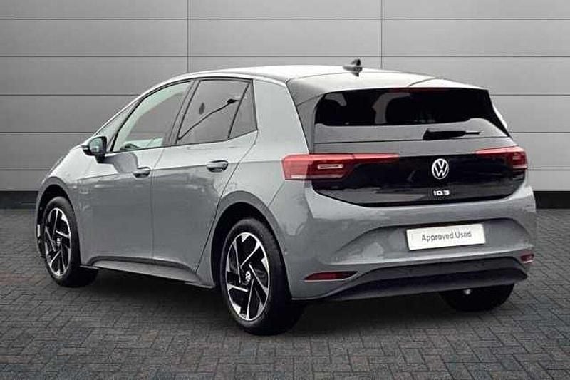Used VW ID.3 Pro 150 kW (204 HP) 2026 Moonstone grey with solid black roof Hatchback