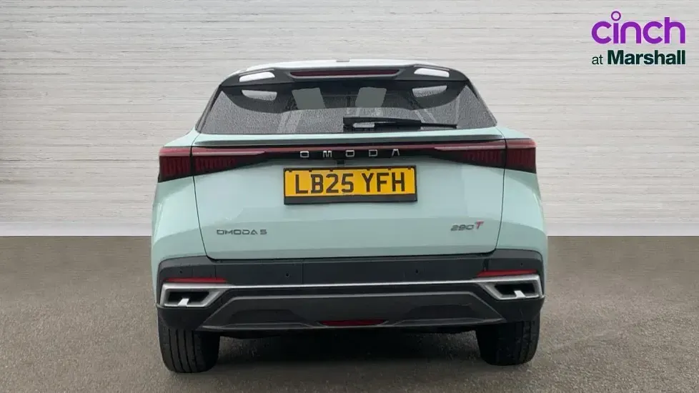 Used Omoda 5 186 HP (136 kW) 2025 Green/white SUV