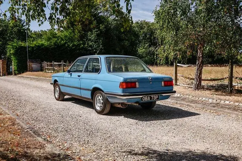 Used BMW 320 1976 Pastel blue Sedan