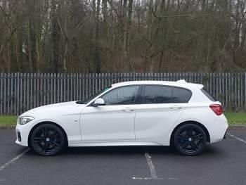 Used BMW 120 Efficient Dynamics 184 HP (135 kW) 2019 White Hatchback