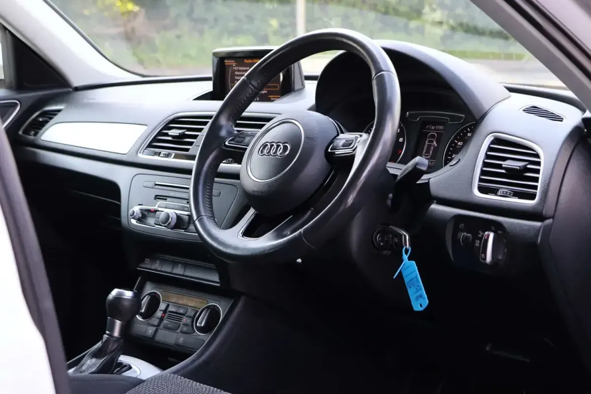 Used Audi Q3 Sport 150 HP (110 kW) 2018 White SUV