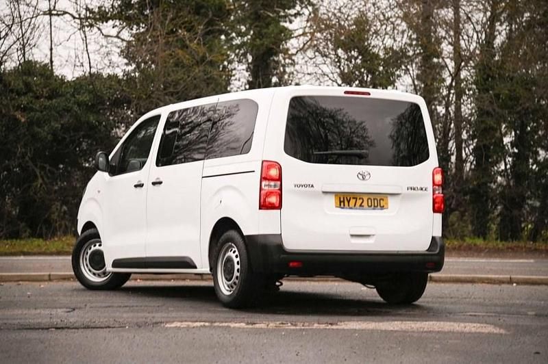 Used Toyota Proace Verso City 120 HP (88 kW) 2022 White Estate