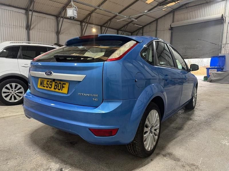 Used Ford Focus Titanium 99 HP (72 kW) 2009 Blue Hatchback