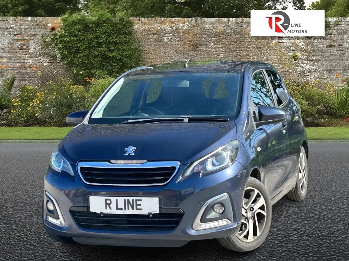 Used Peugeot 108 Allure 82 HP (60 kW) 2017 Blue Hatchback