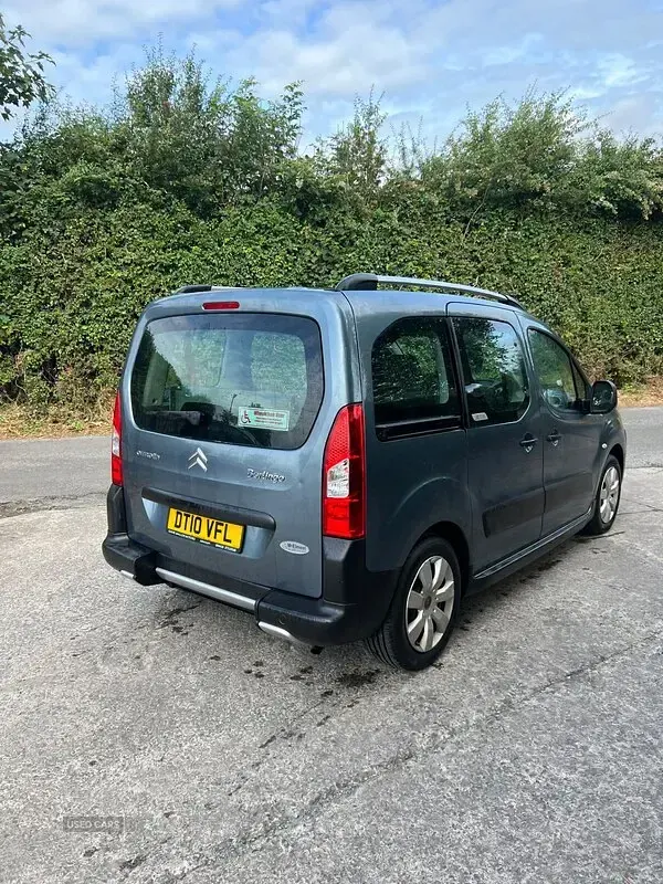 Used Citroën Berlingo XTR 90 HP (66 kW) 2010 Grey MPV