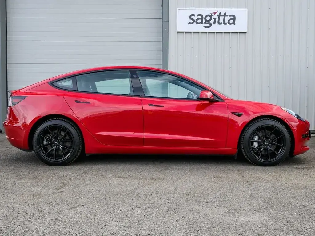 Used Tesla Model 3 Standard Range 208 kW (283 HP) 2021 Red Sedan