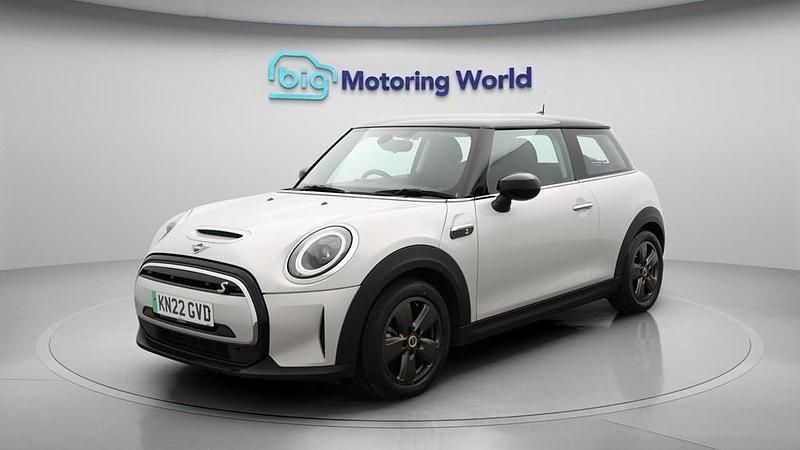 Used Mini Cooper SE Hatch 135 kW (184 HP) 2022 Hatchback