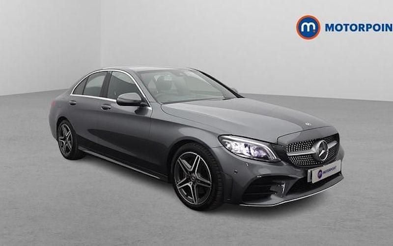 Second-hand Mercedes C200 AMG line 160 CP (117 kW) 2019 Berlinǎ