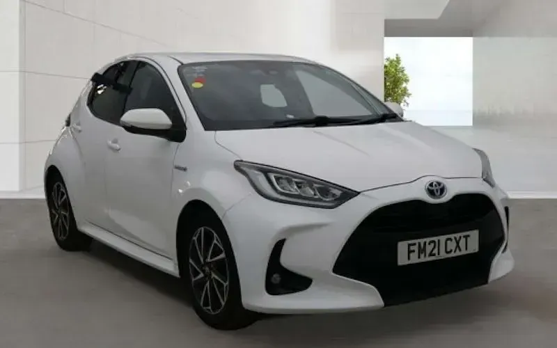 Used Toyota Yaris Design 116 HP (85 kW) 2026 Hatchback