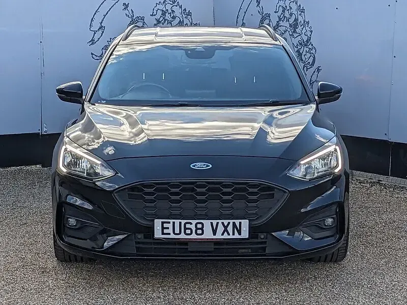 Used Ford Focus ST-Line X 182 HP (133 kW) 2018 Black Estate