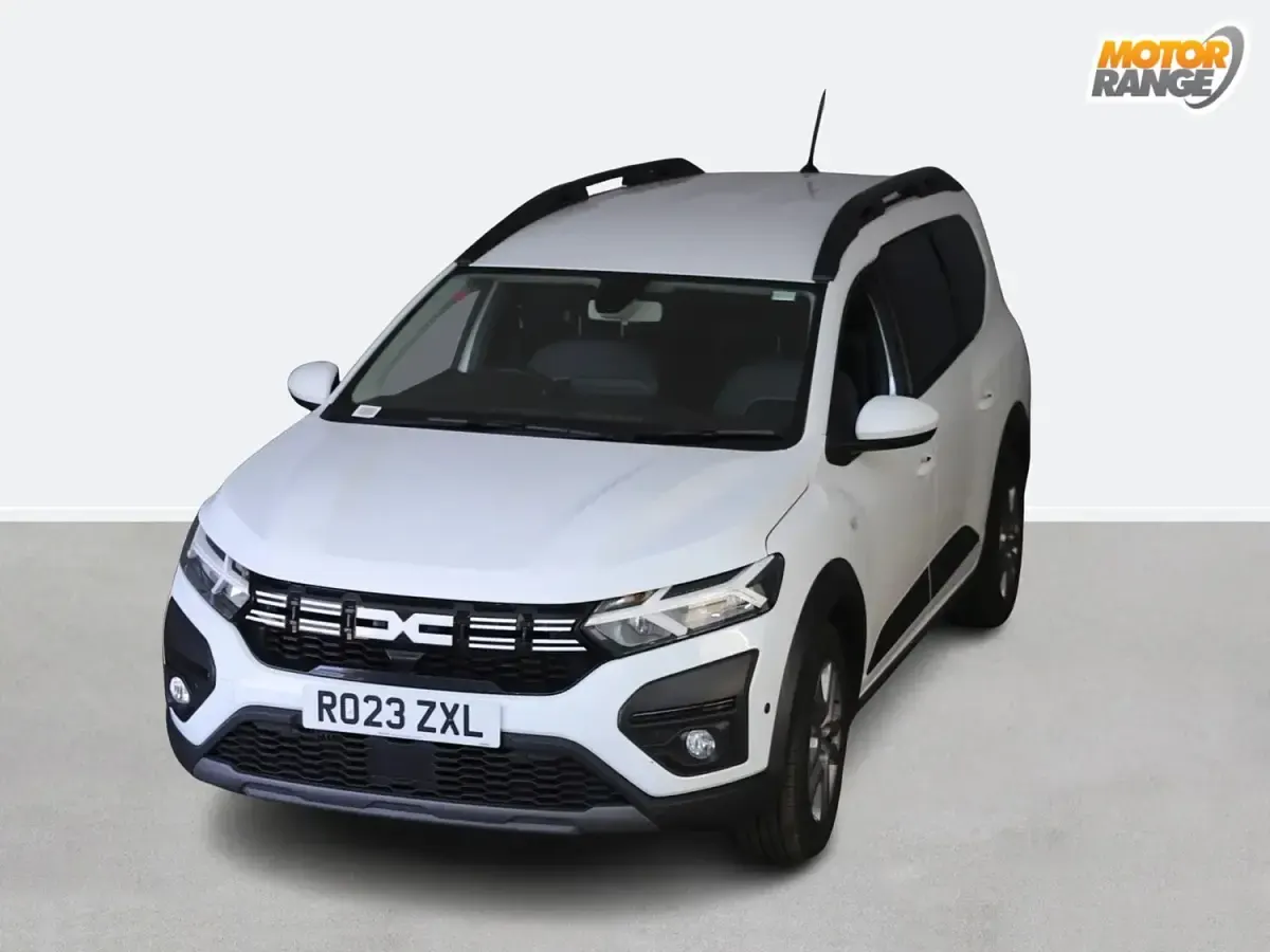 Used Dacia Jogger Expression 110 HP (80 kW) 2023 White MPV
