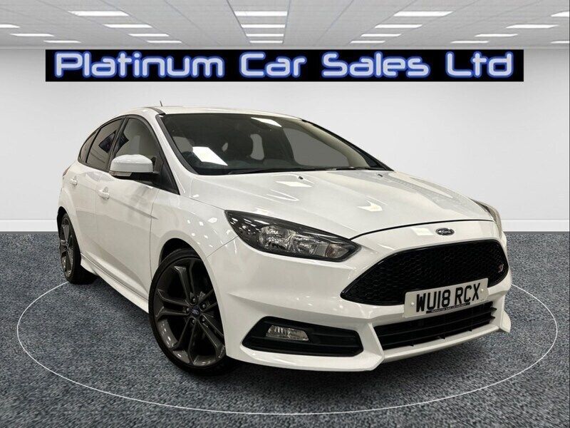 White Used 2018 Ford Focus ST Hatchback | £10,995 (Fair price) - Image 1/4