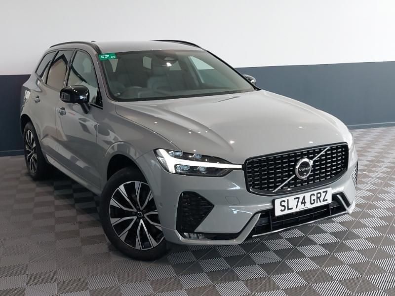 Used Volvo XC60 Plus 250 HP (183 kW) 2024 Grey SUV