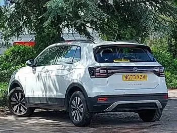 Used VW T-Cross Move 95 HP (69 kW) 2024 White SUV