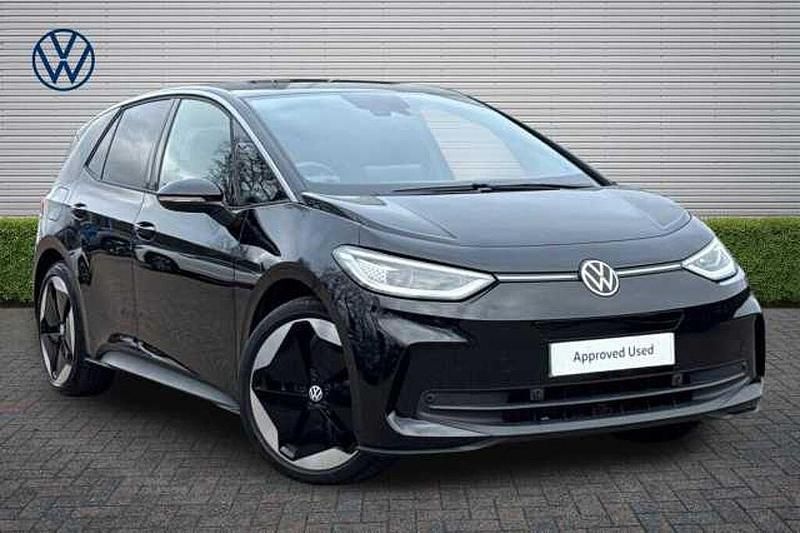 Used VW ID.3 Pro 150 kW (204 HP) 2025 Grenadilla black Hatchback