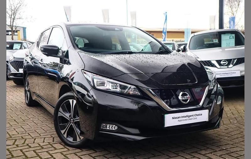 Used Nissan Leaf Tekna 160 kW (218 HP) 2021 Black Hatchback