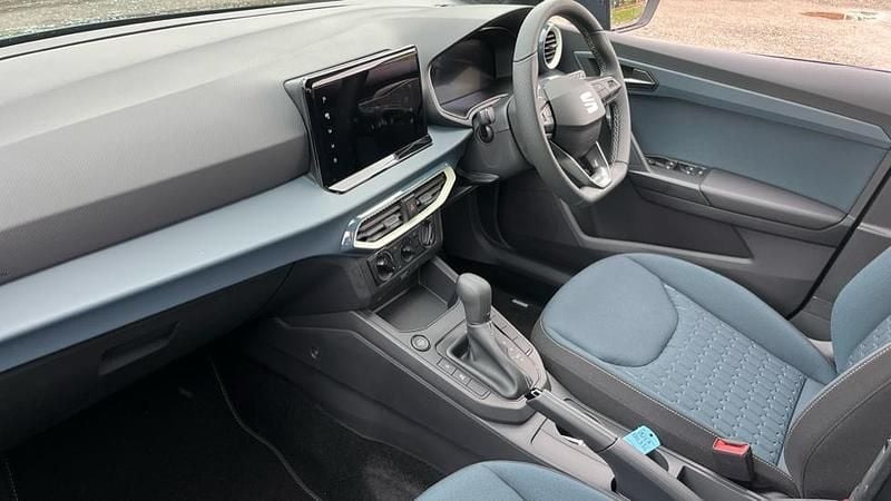 Used Seat Ibiza SE Technology 115 HP (84 kW) 2026 Fiord blue Hatchback