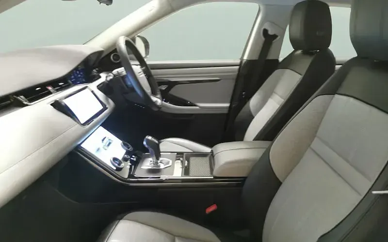 Used Land Rover Range Rover evoque HSE Dynamic 309 HP (227 kW) 2023 Hatchback