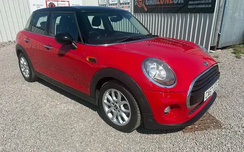 Used Mini Cooper Hatch 136 HP (100 kW) 2017 Hatchback