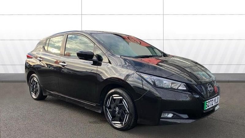 Used Nissan Leaf Acenta 110 kW (150 HP) 2022 Black Hatchback