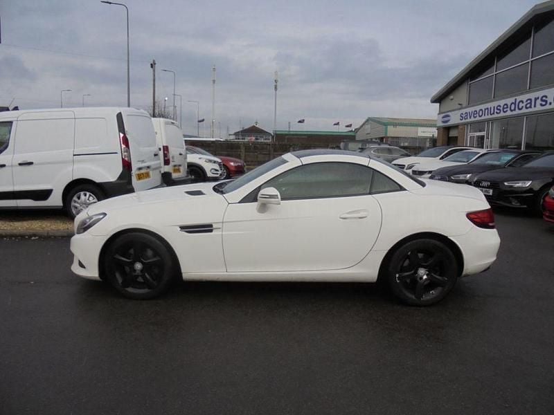 White Used 2017 Mercedes SLC200 Cabriolet | £9,994 (Super price) - Image 1/4