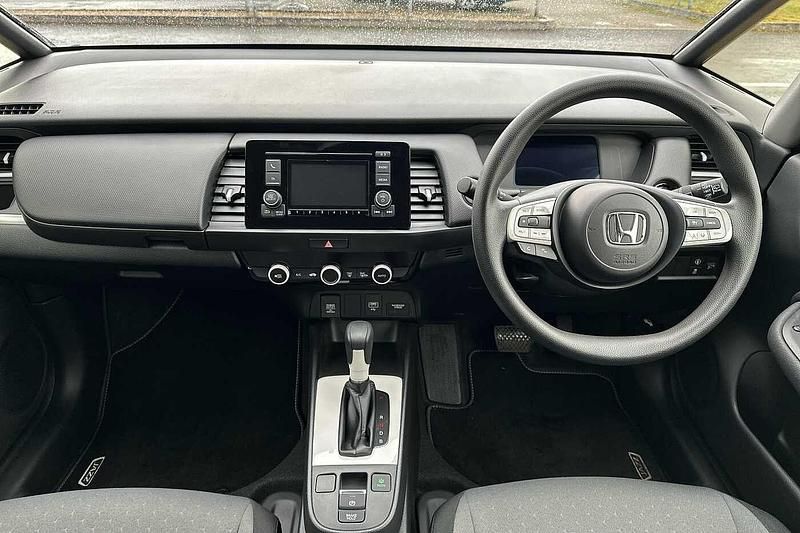 Used Honda Jazz Hybrid 109 HP (80 kW) 2023 Blue Hatchback