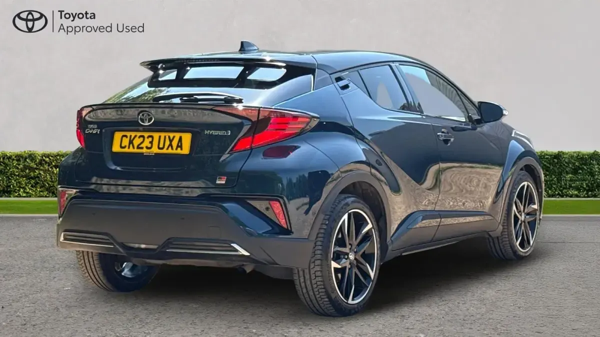 Used Toyota C-HR Sport 122 HP (89 kW) 2023 Midnight teal bitone SUV