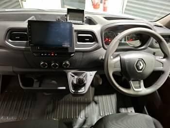 Used Renault Master Business 2021 White MPV