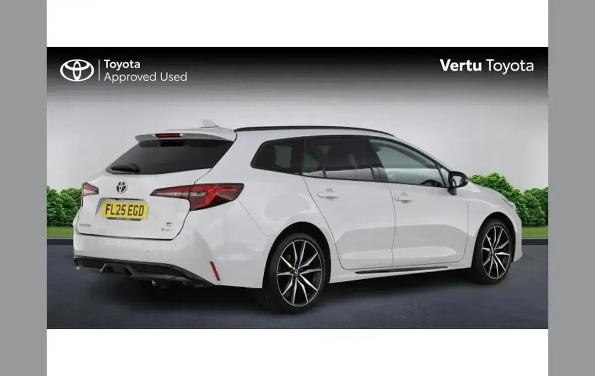 Used Toyota Corolla Sport 138 HP (101 kW) 2025 Grey Estate