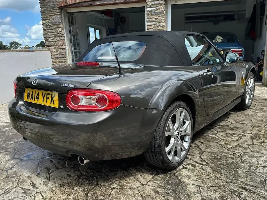 Used Mazda MX5 Edition 126 HP (92 kW) 2014 Grey Cabriolet