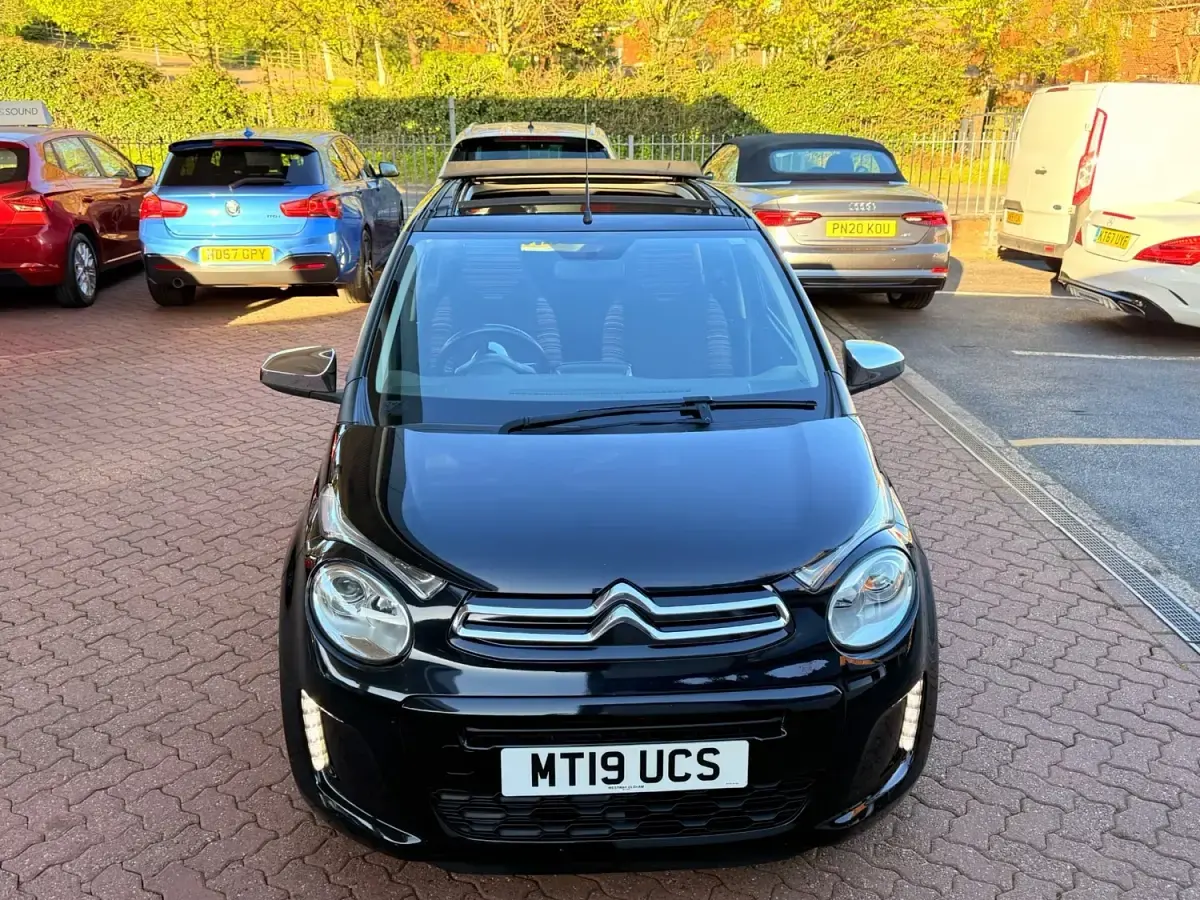 Usado Citroën C1 Flair 2019 Preto Citadino