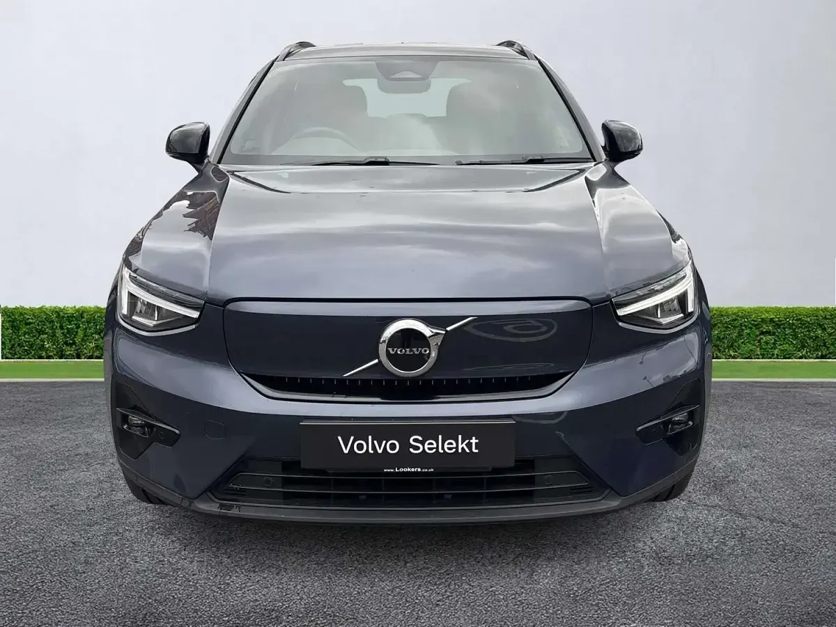 Used Volvo EX40 Plus 185 kW (252 HP) 2025 Blue SUV