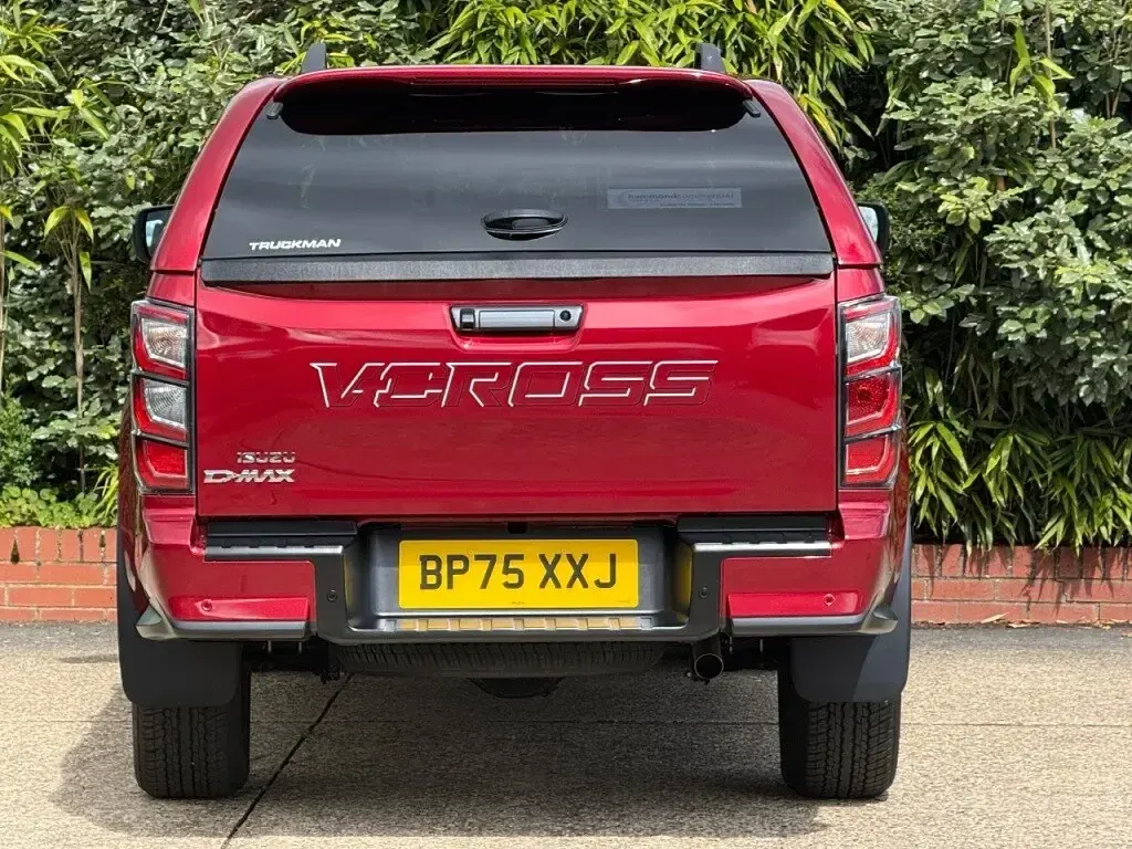 New Isuzu D-Max 2025 Red Pickup