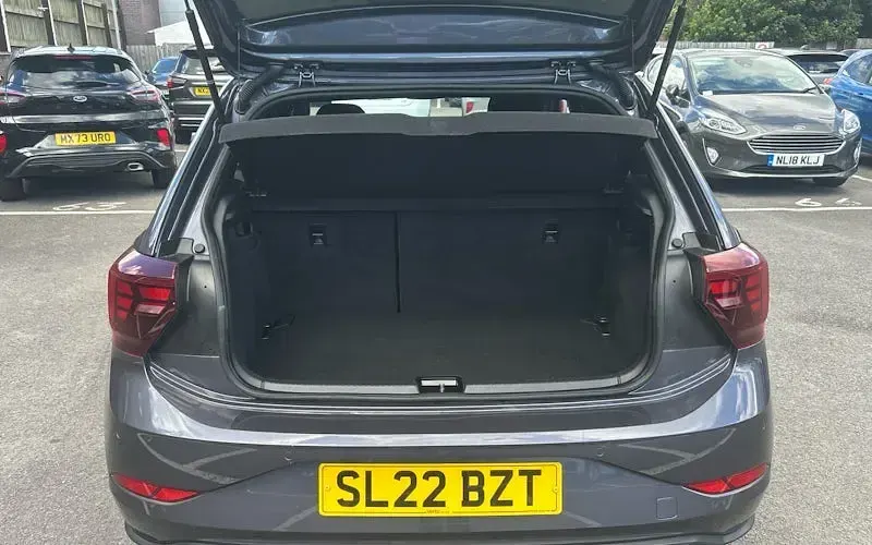 Used VW Polo R-line 95 HP (69 kW) 2026 Hatchback