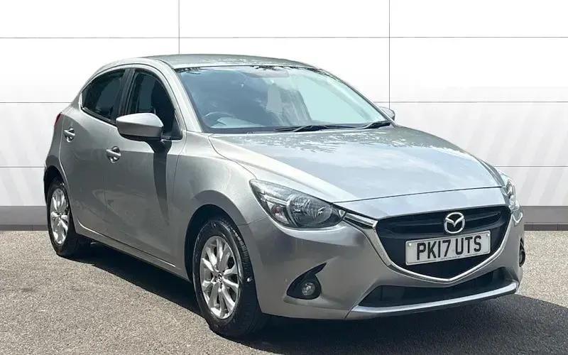 Used Mazda 2 75 HP (55 kW) 2017 Hatchback