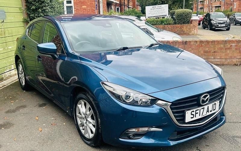 Used Mazda 3 120 HP (88 kW) 2017 Hatchback