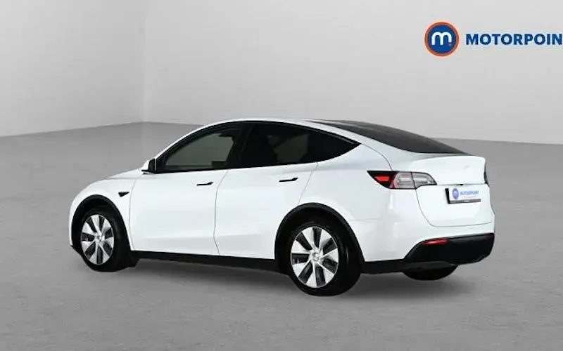 Used Tesla Model Y RWD 219 kW (299 HP) 2024 White SUV