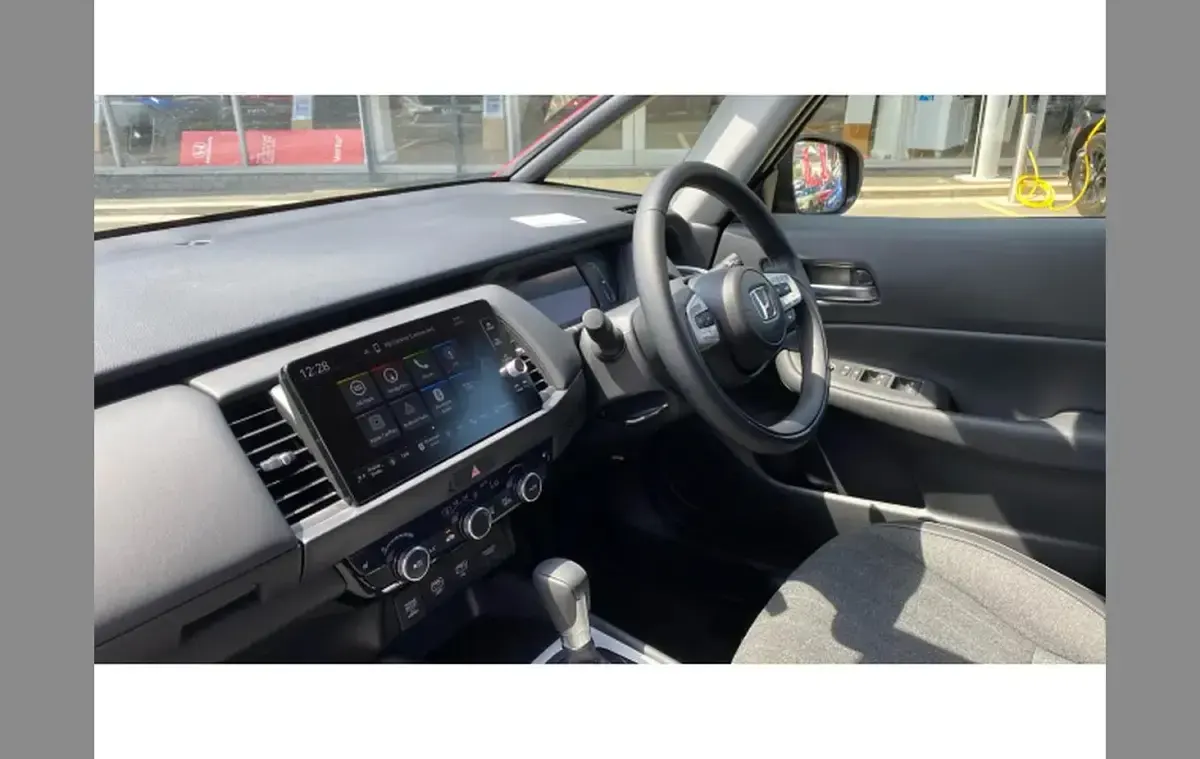 Used Honda Jazz Advance 120 HP (88 kW) 2025 Red Hatchback