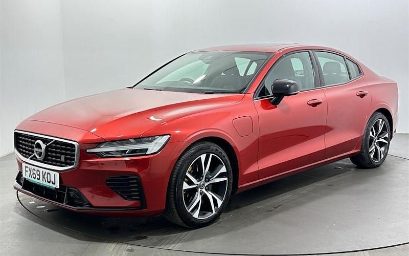Used Volvo S60 R-Design 390 HP (286 kW) 2020 Red Sedan