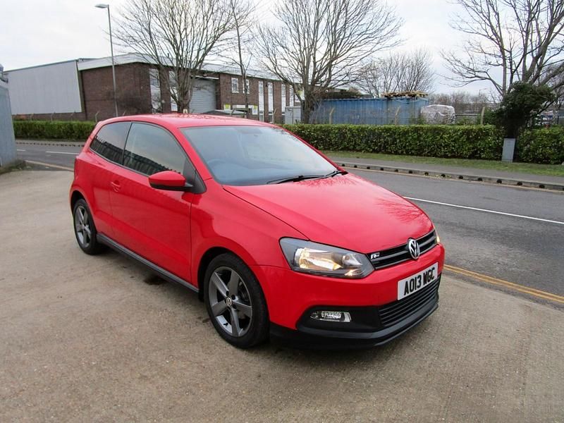 Red Used 2013 VW Polo Style Hatchback | £3,995 (Good price) - Image 1/4