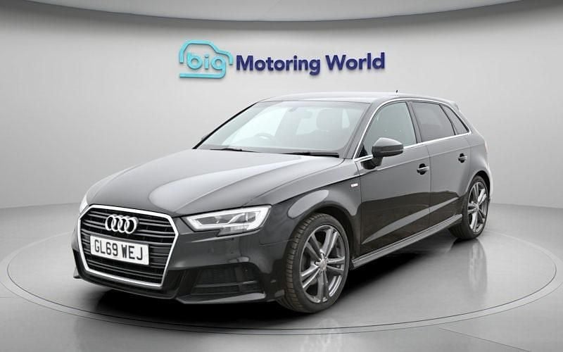 Used Audi A3 Sportback S-Line 150 HP (110 kW) 2019 Black Hatchback