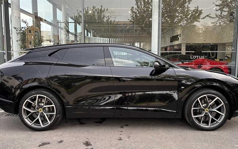 Used Lotus Eletre 450 kW (612 HP) 2024 SUV
