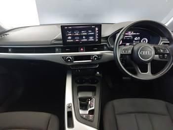 Used Audi A4 Comfort 150 HP (110 kW) 2022 Black Estate