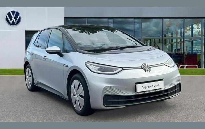 Silver Used 2020 VW ID.3 Pro Performance Hatchback | £15,593 (A bit pricey) - Image 1/4
