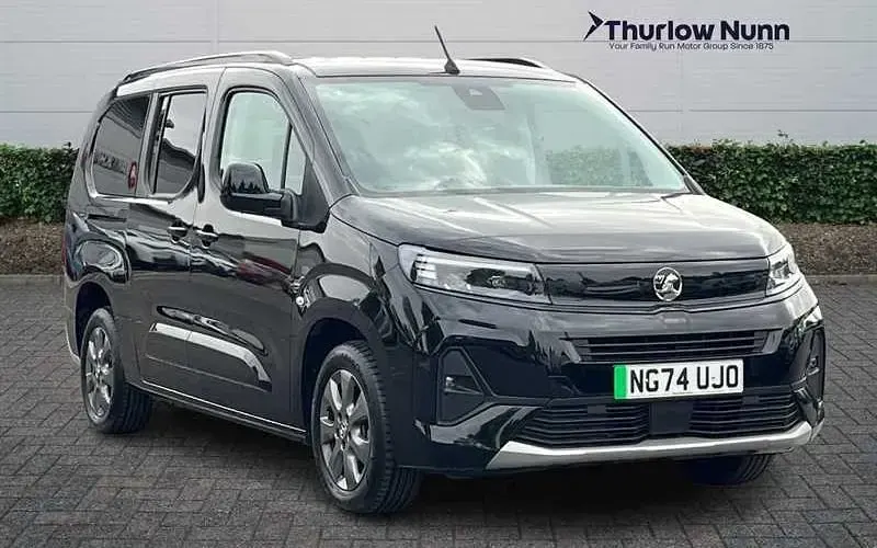 Used Vauxhall Combo Ultimate 100 kW (136 HP) 2026 MPV