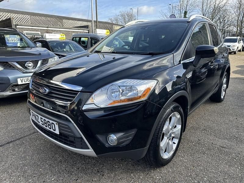 Usado Ford Kuga Titanium 163 CV (119 kW) 2011 Negro SUV