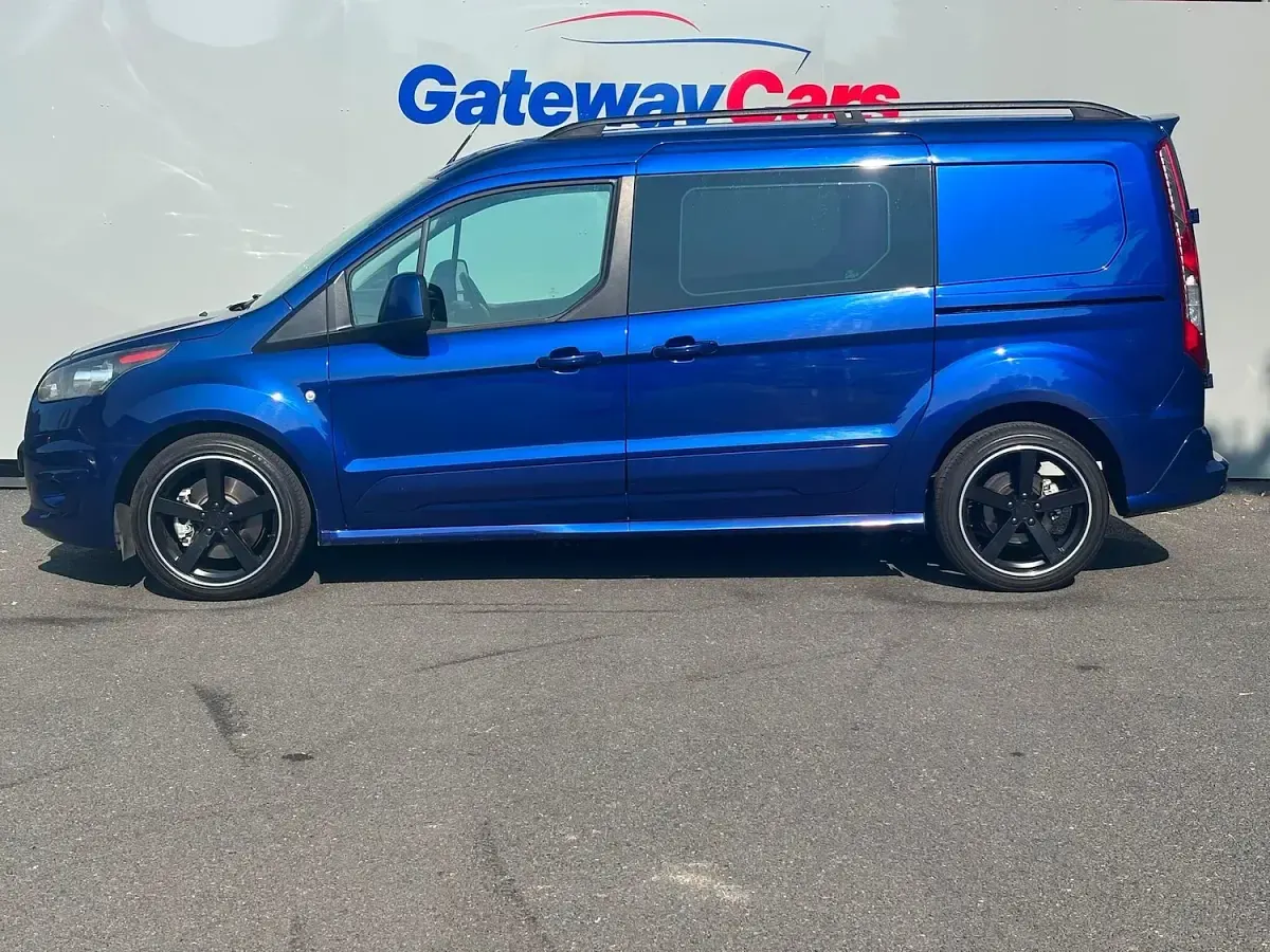 Used Ford Transit Connect Trend 2017 Blue MPV